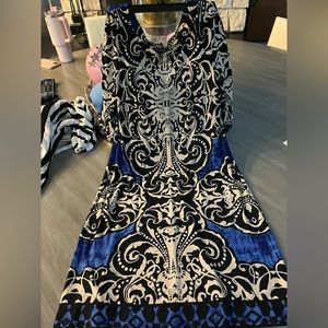 Black house white market dress